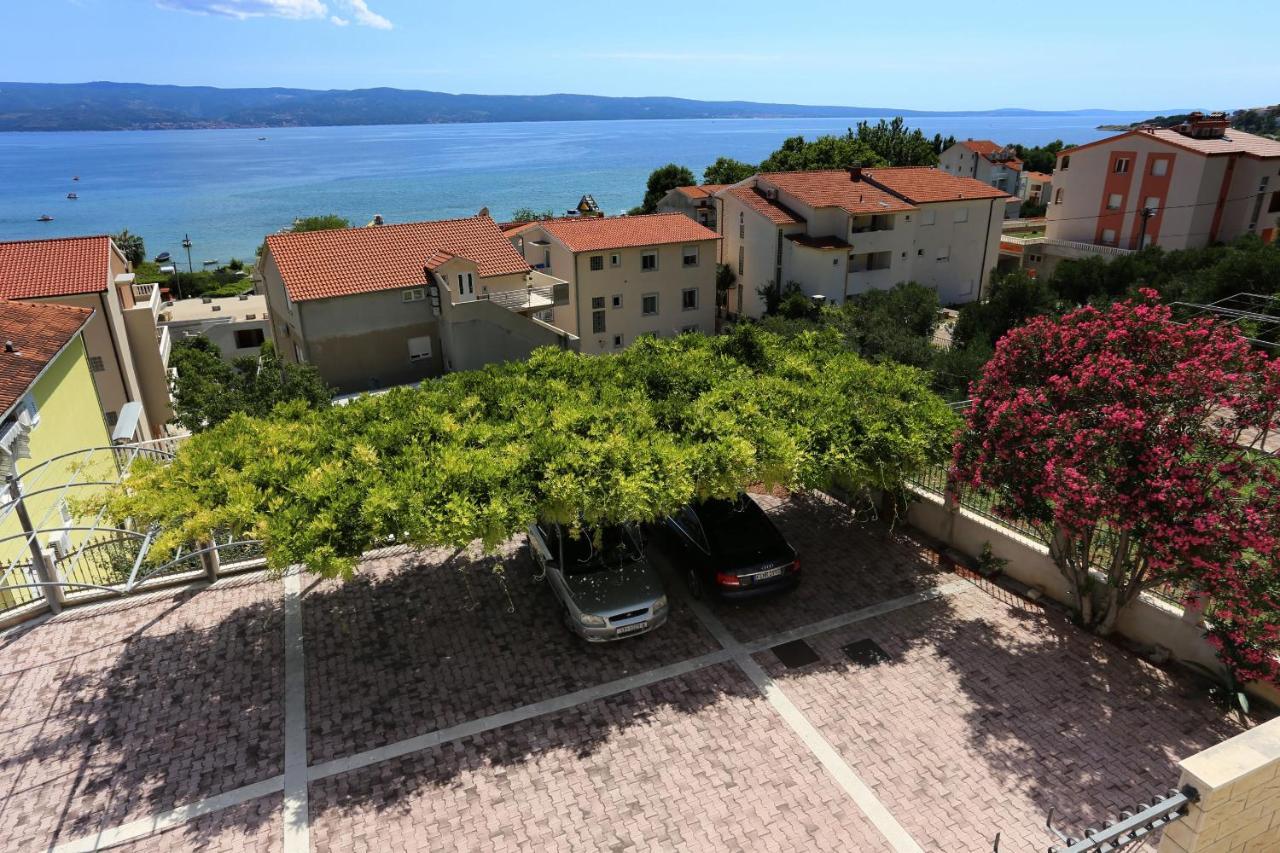 Apartments And Rooms With Parking Space Duce, Omis - 10303 Exteriér fotografie