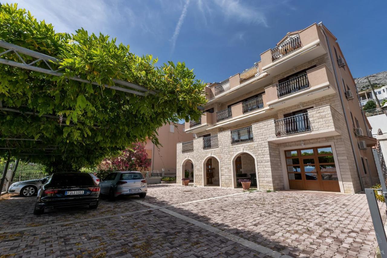 Apartments And Rooms With Parking Space Duce, Omis - 10303 Exteriér fotografie