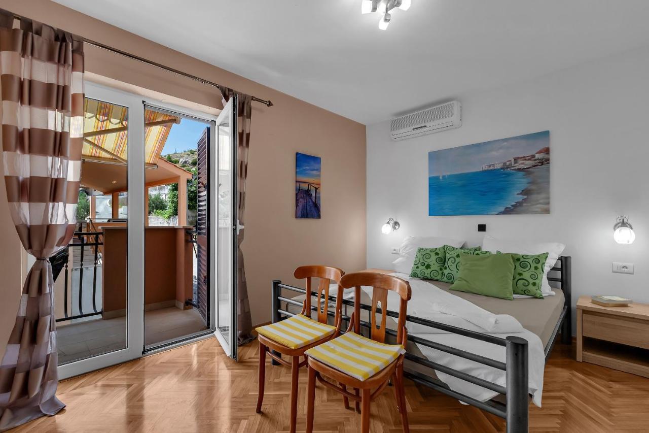 Apartments And Rooms With Parking Space Duce, Omis - 10303 Exteriér fotografie