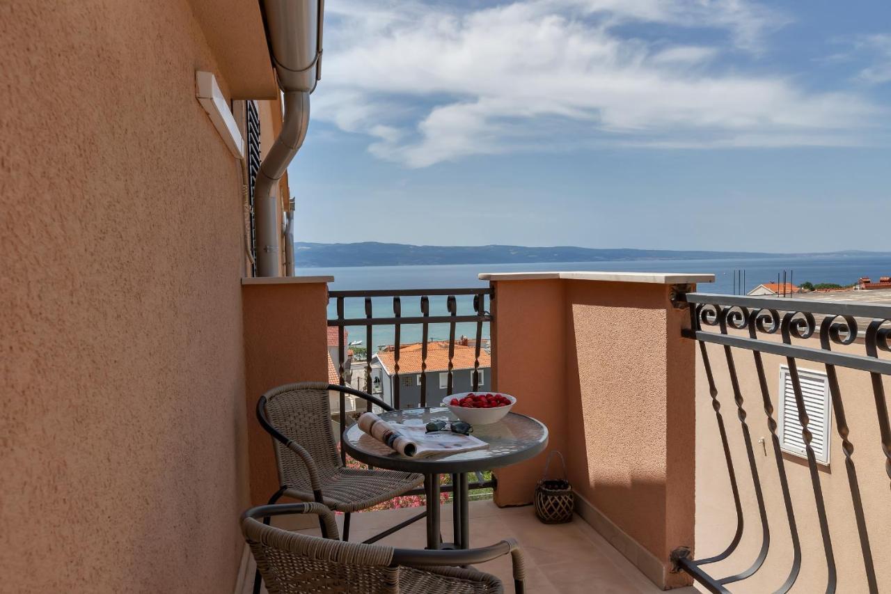Apartments And Rooms With Parking Space Duce, Omis - 10303 Exteriér fotografie