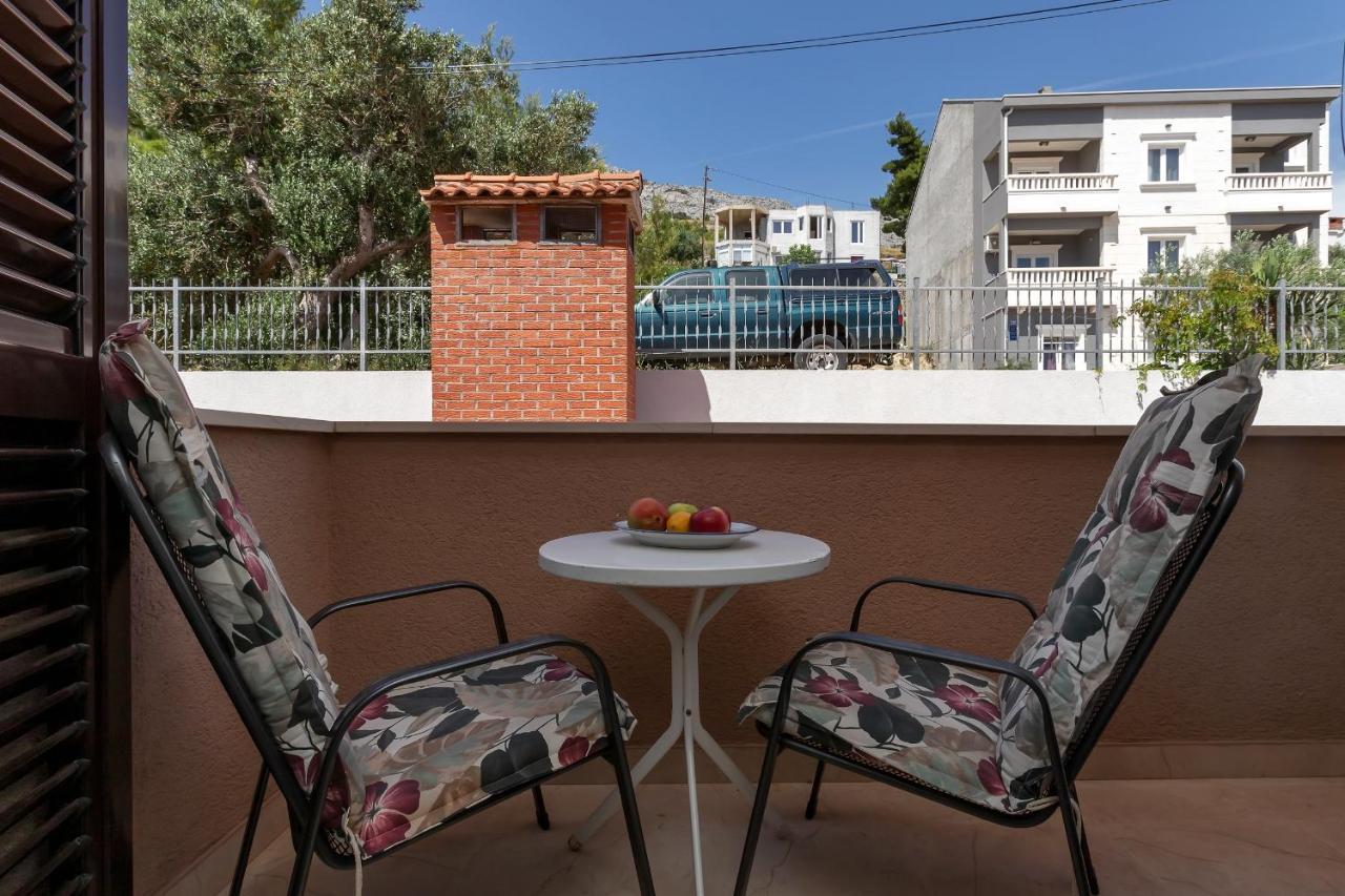 Apartments And Rooms With Parking Space Duce, Omis - 10303 Exteriér fotografie