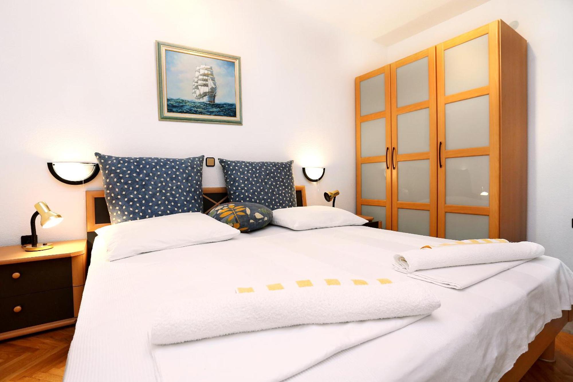 Apartments And Rooms With Parking Space Duce, Omis - 10303 Pokoj fotografie