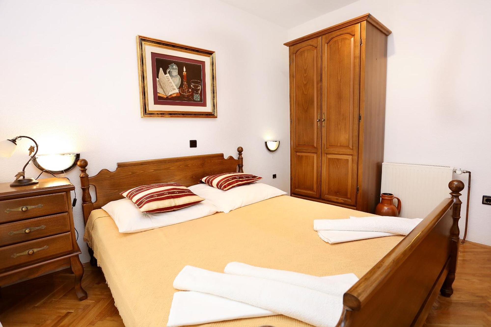 Apartments And Rooms With Parking Space Duce, Omis - 10303 Pokoj fotografie