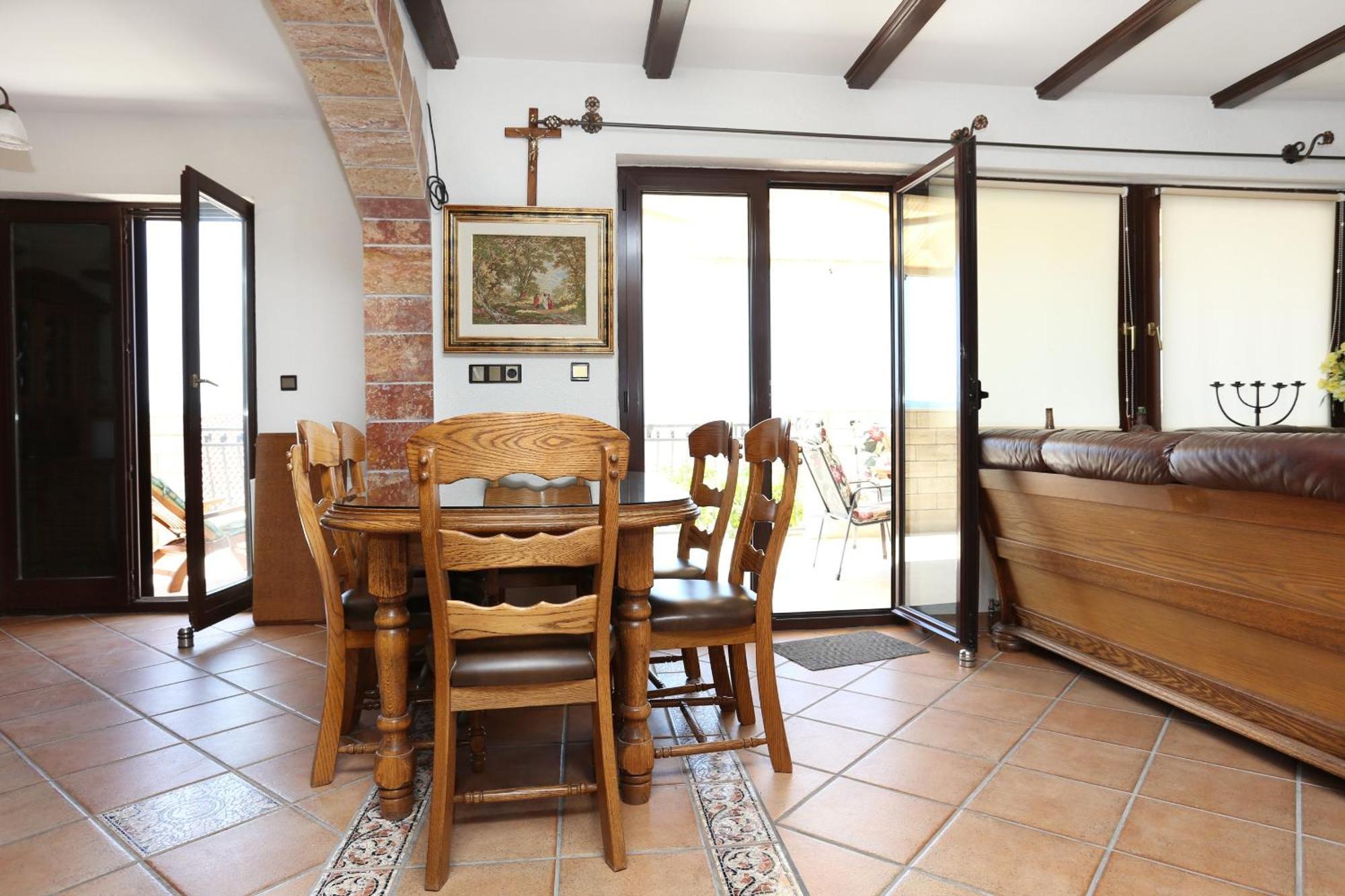 Apartments And Rooms With Parking Space Duce, Omis - 10303 Pokoj fotografie